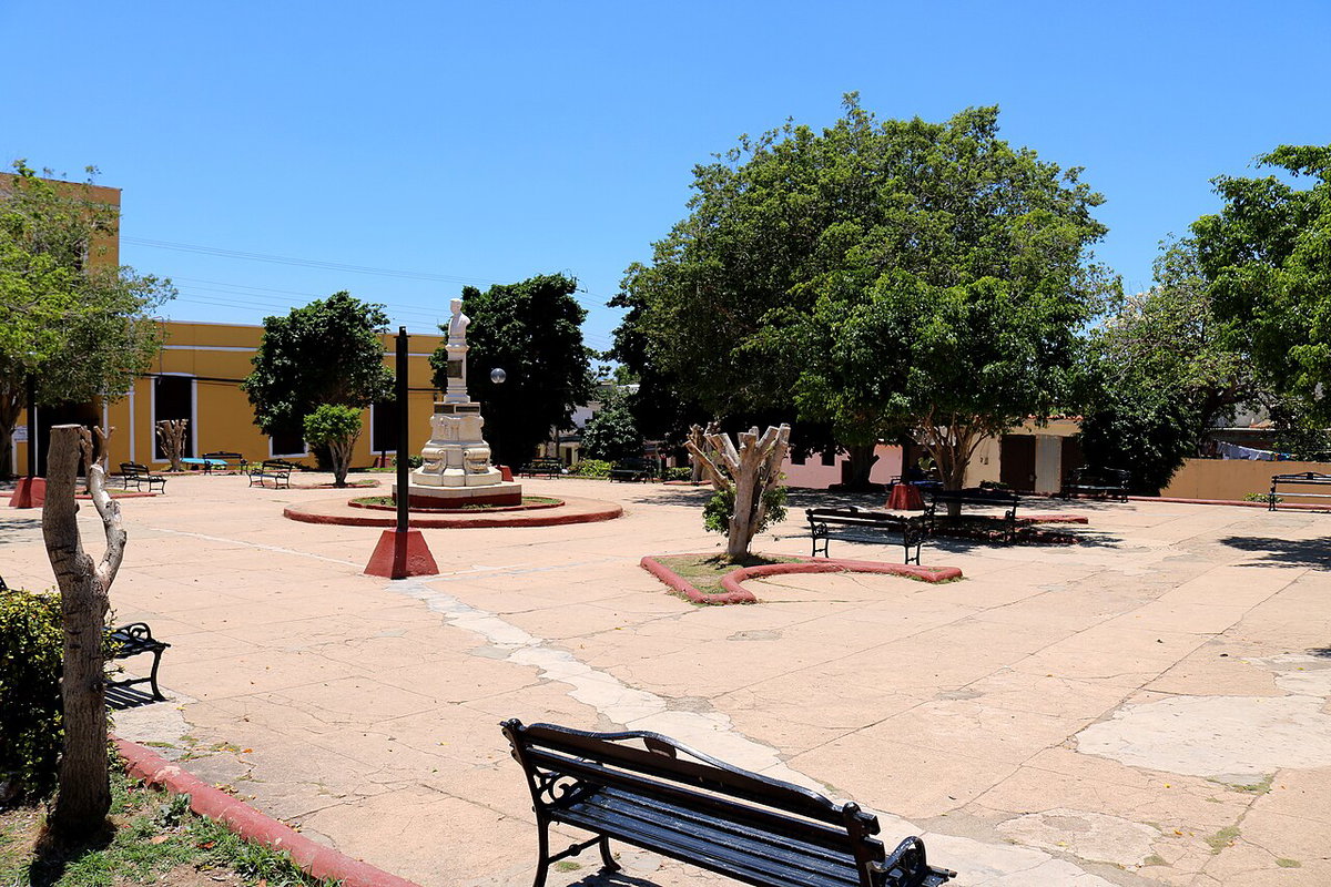 Plaza de Santa Ana - Trinidad - 01, Trinidad, Cuba, 2017