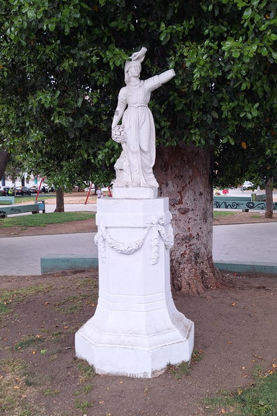 Estatua en Parque Italia, Valparaíso, Valparaiso, 2024
