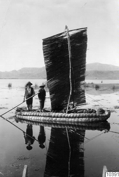 EU: verksamhet, sjö, seglar, båt, balsas, fotografi, photograph (SMVK_VKM_fotografi_1302751), Puno, Peru, 1930