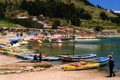 Puerto de Copacabana, sobre el Lago Titicaca, Bolivia, Copacabana, 2010