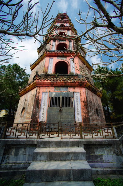 Hue Hotel Saigon, Hue — photos through time