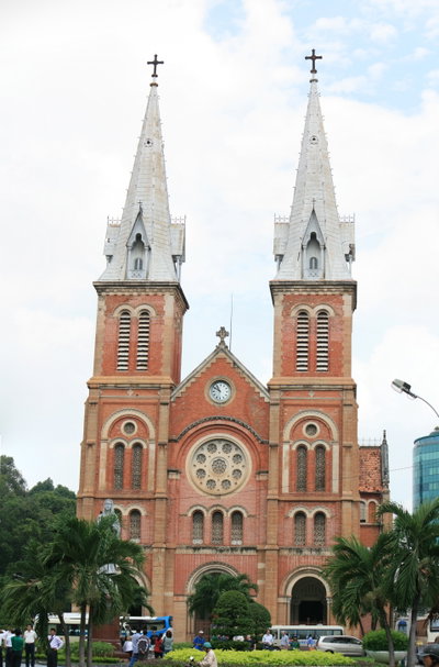 Nhà thờ Đức Bà (Notre-Dame Cathedral), Ho Chi Minh City, Ho Chi Minh City, 2011