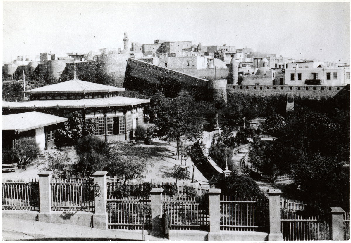 EU: Guvernörsträdgården, Baku (1900), Baku, Azerbaijan, 1900