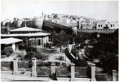 EU: Guvernörsträdgården, Baku (1900), Baku, 1900