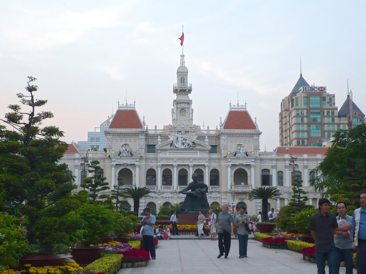 Trụ sở UBND TPHCM, Ho Chi Minh City, Vietnam, 2009