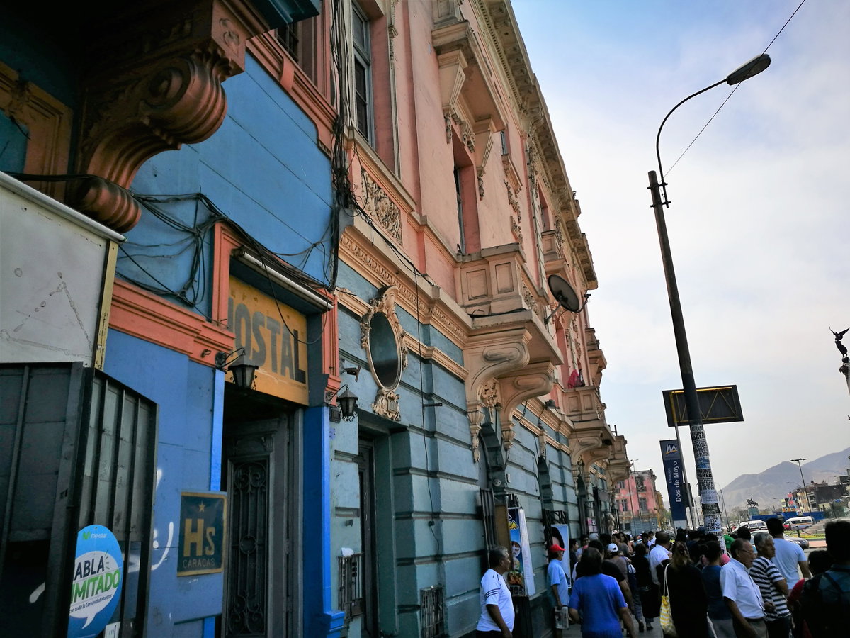 Edificis de la Plaza Dos de Mayo de Lima, Lima, Peru, 2017