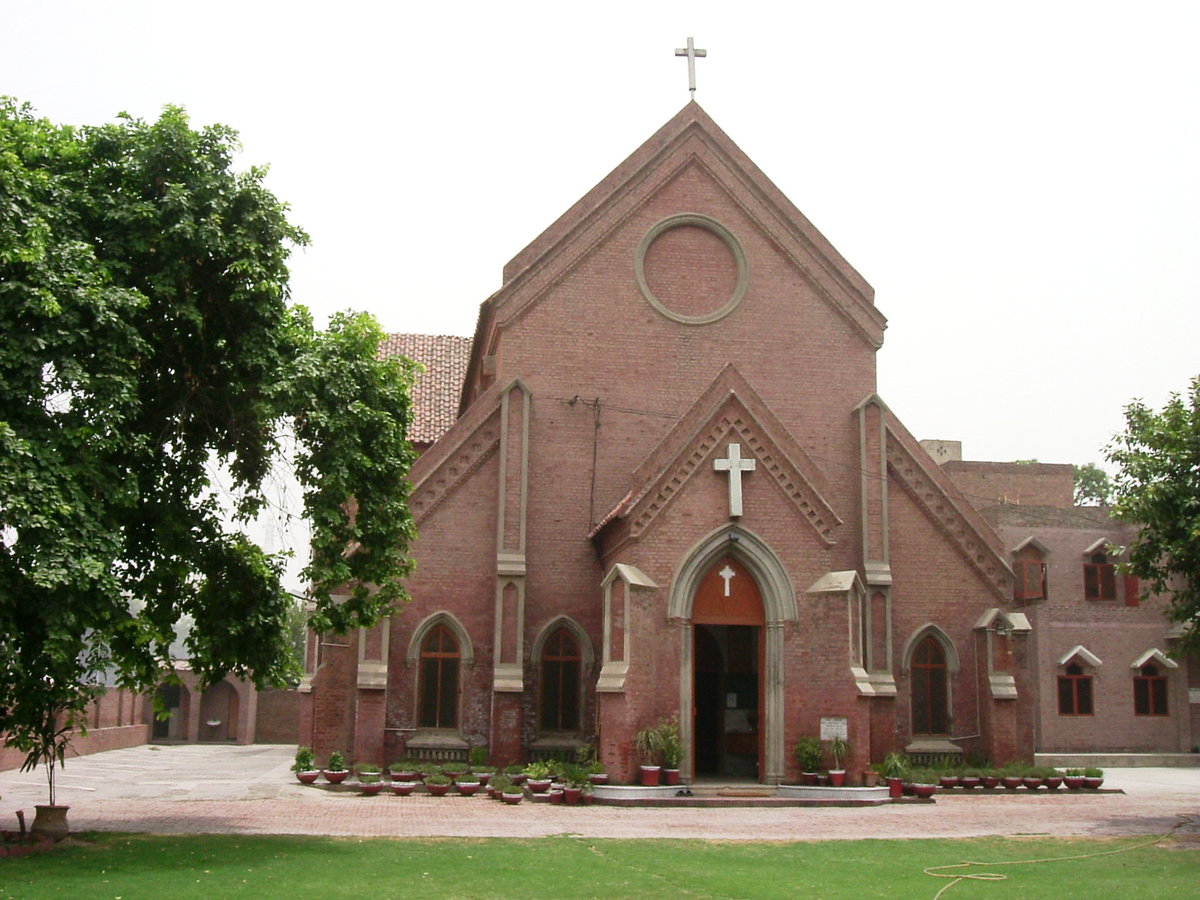 St Andrews church, Lahore, Pakistan, 2003