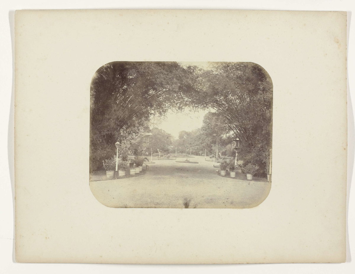 EU: Het stadspark van Surabaya (1876), Surabaya, Indonesia, 1876