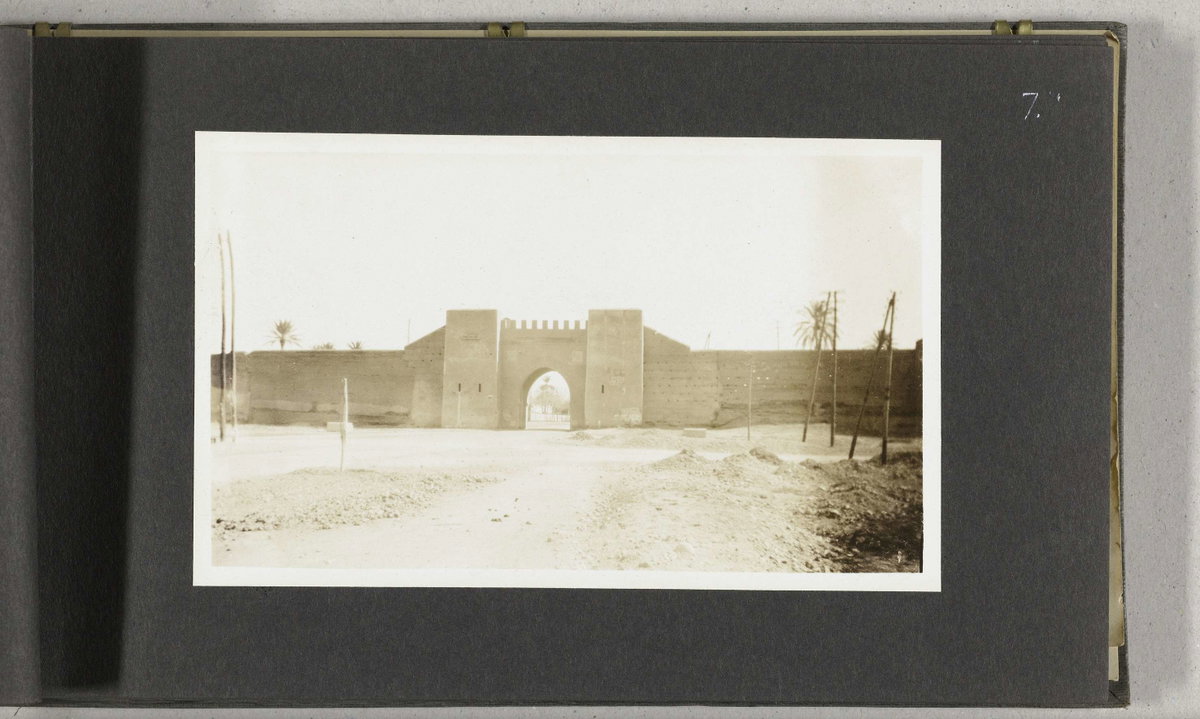 EU: Bab Djebel in de wallen, Marrakech (1925), Marrakech, Morocco, 1925