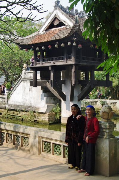 One pilar pagoda (Một Cột Chùa), Hanoi, 2013