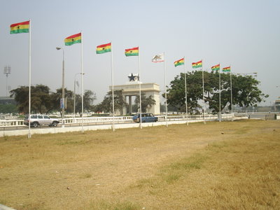 Arch of Unity, Accra — photos through time