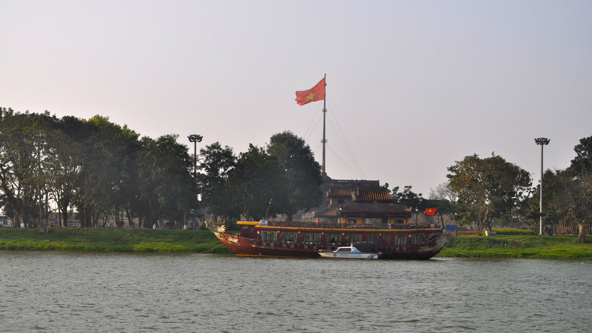Dragon boat cruise, Perfume River, Hue, Hue, Vietnam, 2012