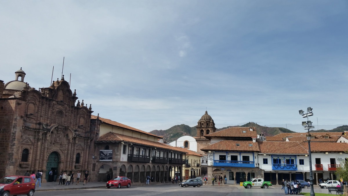 Plaza de Armas, Universidad, portal de la compañía y portal de confituras, Cusco, Peru, Cusco, Peru, 2015