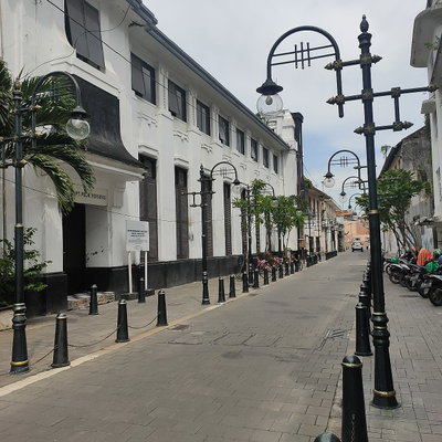 Gedung Djakarta Lloyd, Semarang, Semarang — photos through time