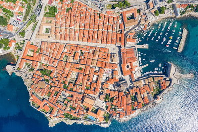 Top-down aerial view of the historical center of Dubrovnik, Croatia, Dubrovnik, 2019
