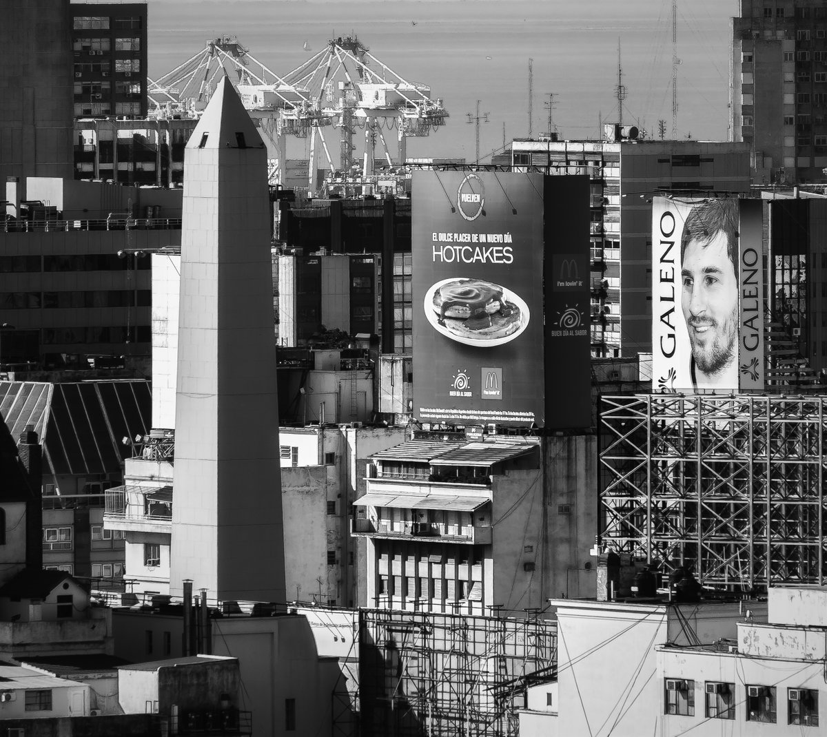 El Obelisco desde el faro del Palacio Barolo, Buenos Aires, Argentina, 2013