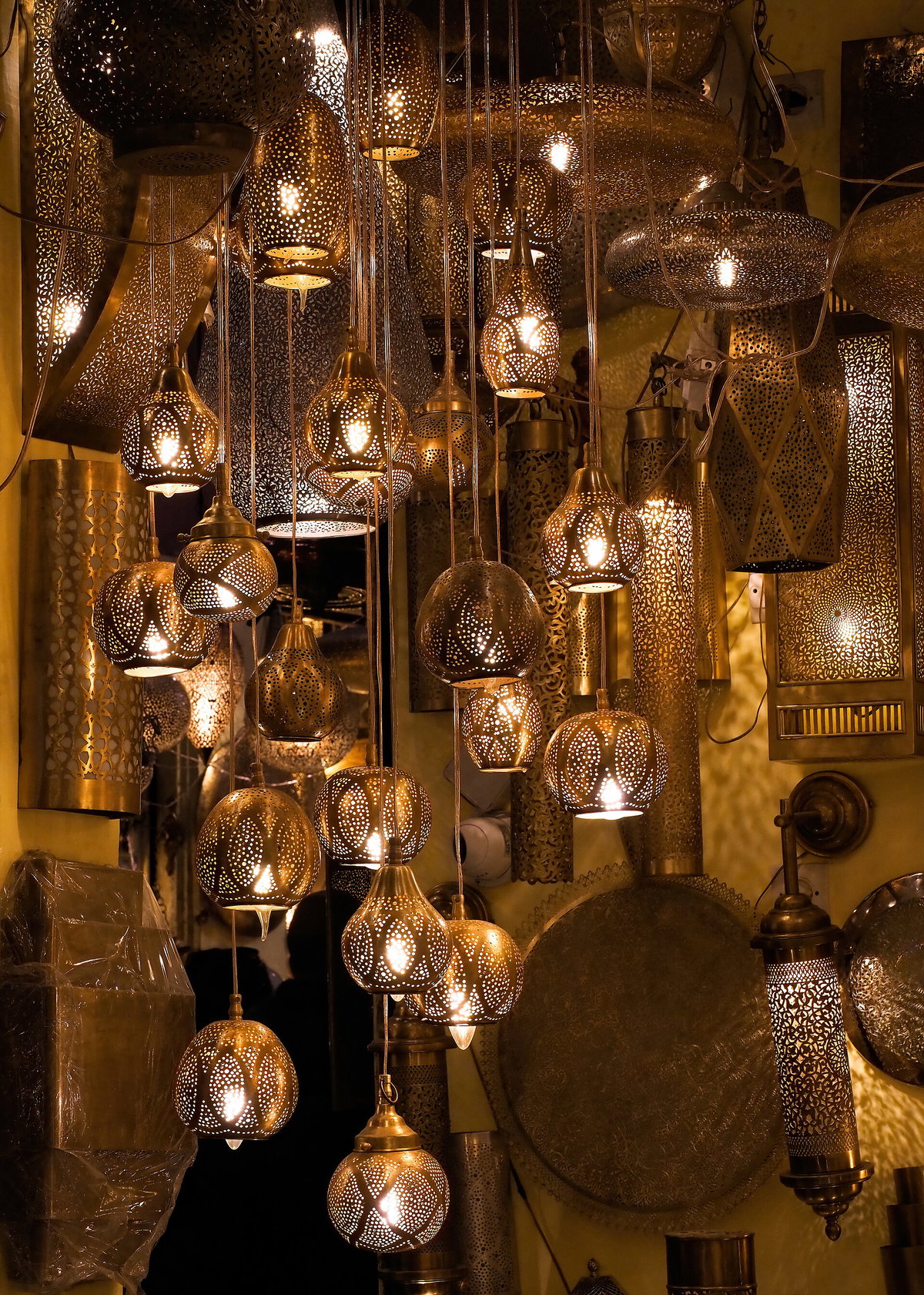 Oriental hanging lanterns. Souk Haddadine, Marrakech Medina, Morocco, Marrakech, Morocco, 2024