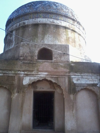 Buddhu's Tomb, Lahore, 2014
