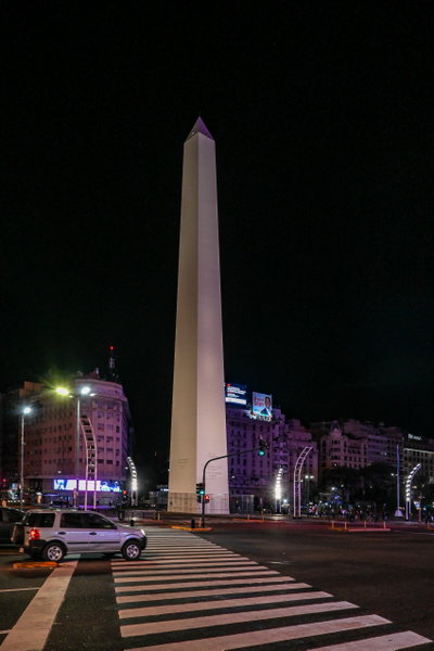 Avenida Corrientes por la noche - 2025 - 12, Buenos Aires, 2025