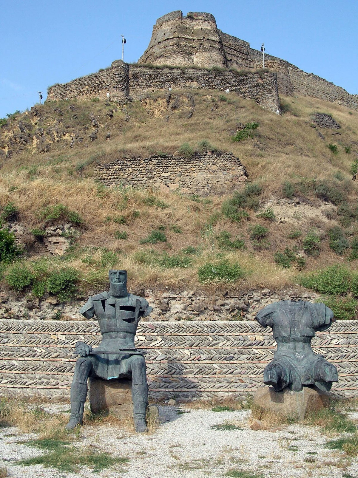 Gürcü savaşçı kahramanlar anıtı, Gori, Georgia, 2011