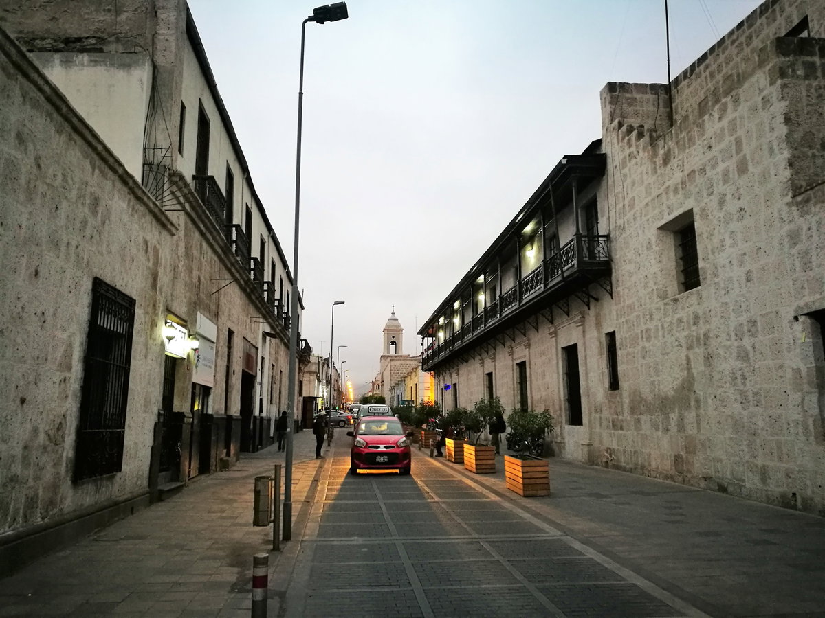 Carrer Sucre d'Arequipa02, Arequipa, Peru, 2017