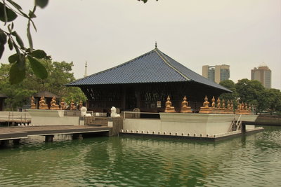 Seema Malaka side view, Colombo, 2016