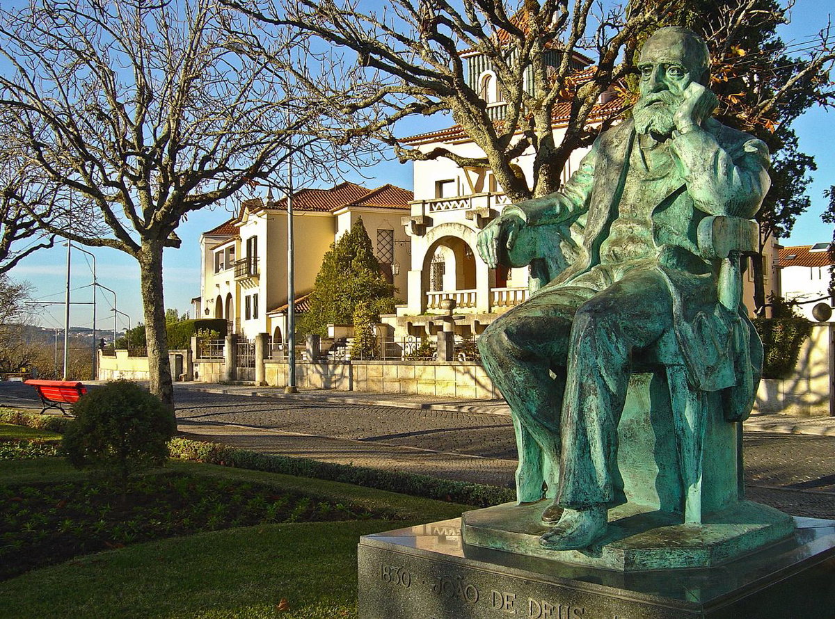 Estátua de João de Deus - Coimbra - Portugal, Coimbra, Portugal, 2006