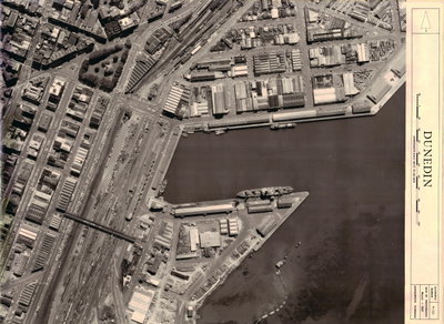 Dunedin wharves, Dunedin, 1967