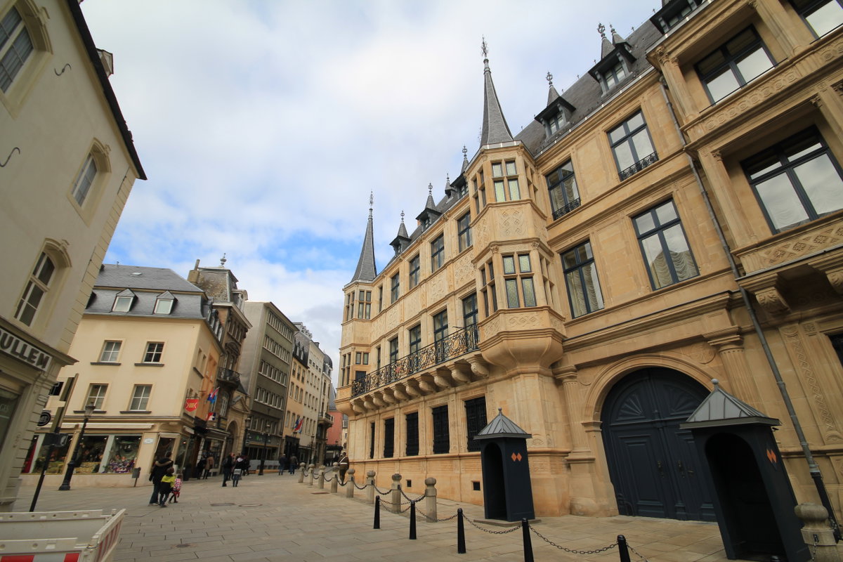 Uewerstad, Lëtzebuerg, Luxembourg, Luxembourg City, Luxembourg, 2012