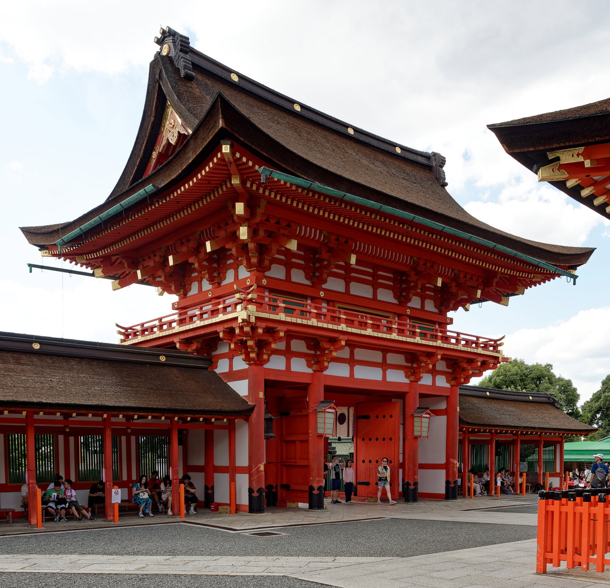 Romon, Fushimi Inari-taisha, Kyoto, 1455, Kyoto, Japan, 2024