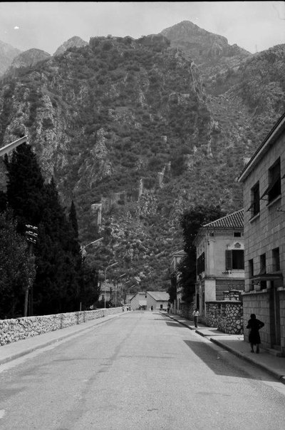 EU: Kotor, Cattaro: street toward the fortress wall (1961), Kotor, 1961