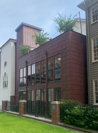88 Broad - rear in 2023, Charleston, 2023