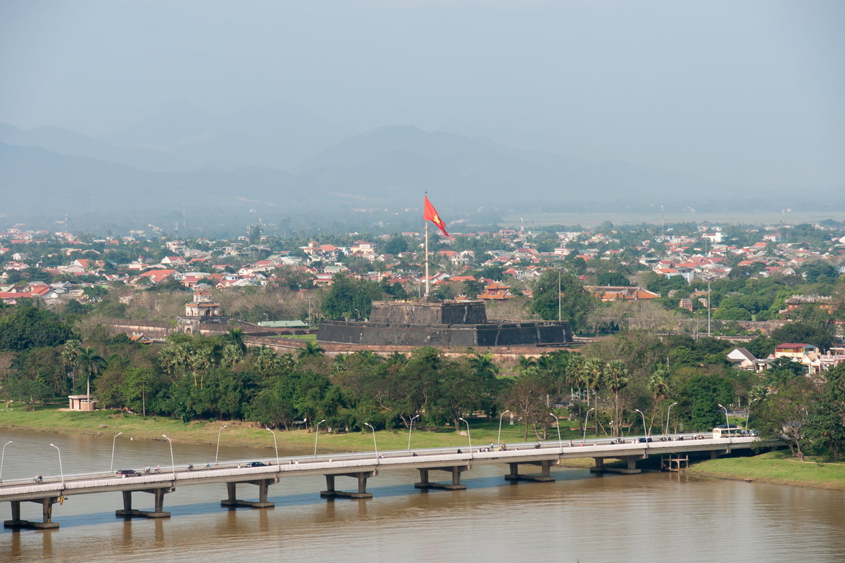 Hue Vietnam Perfume-River-03, Hue, Vietnam, 2010