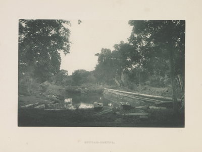 Gezicht op de vijvers Kuttam Pokuna nabij de stoepa Ruwanwelisaya te Anuradhapura Kuttam-pokuna (titel op object), Anuradhapura, 1896
