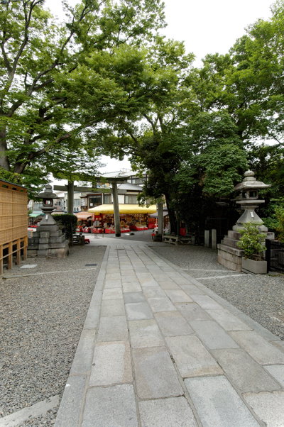 Approach to Fushimi Inari, Kyoto, 2008