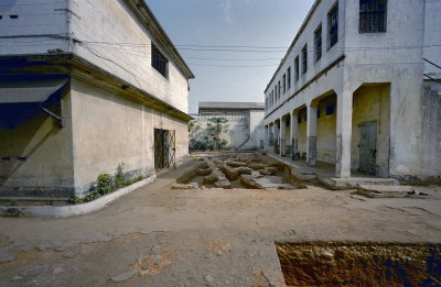 EU: Overzicht met opgegraven fundamenten (1966), Accra, 1966