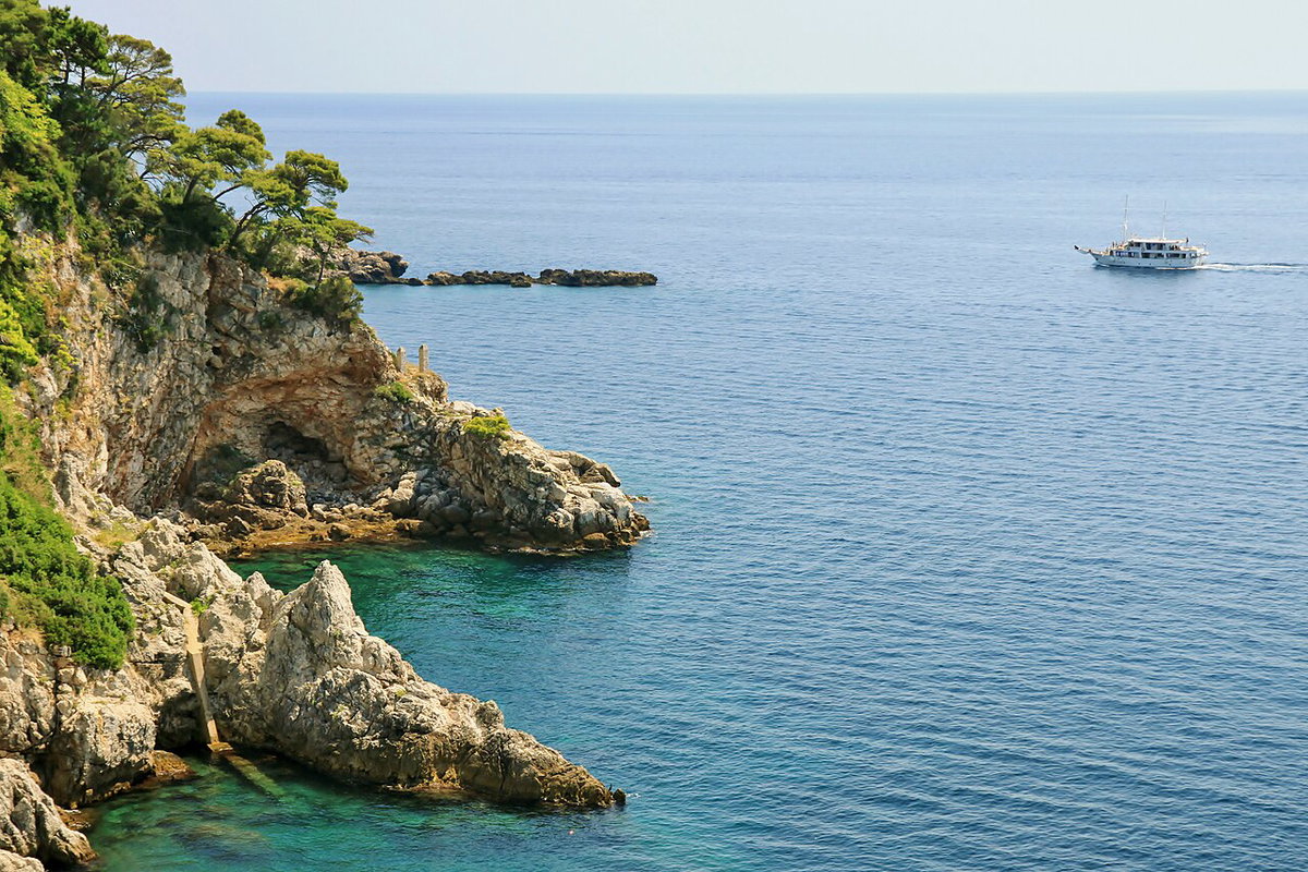 Dubrownik, Widok na morze z tarasu widokowego, Dubrovnik, Croatia, 2011