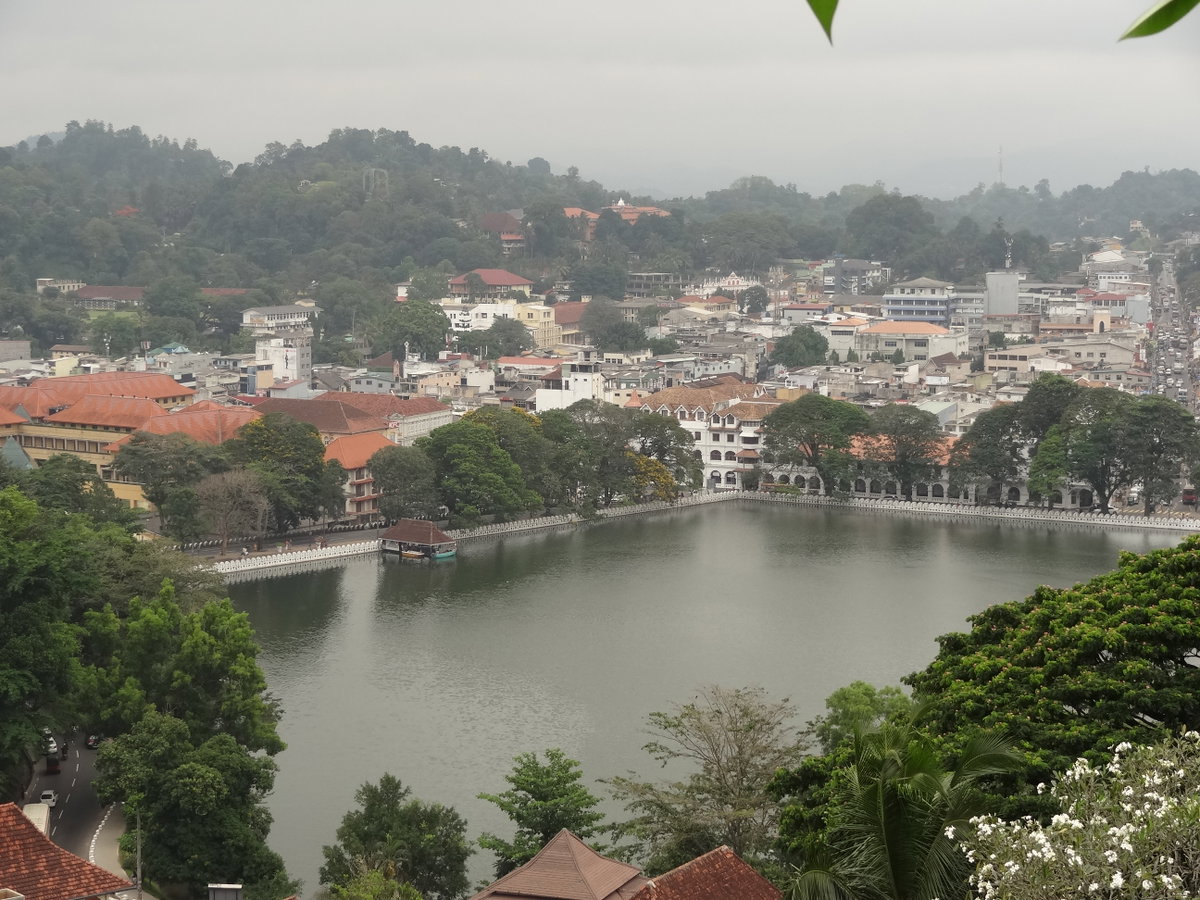 Bogambara Lake 01, Kandy, Sri Lanka, 2013