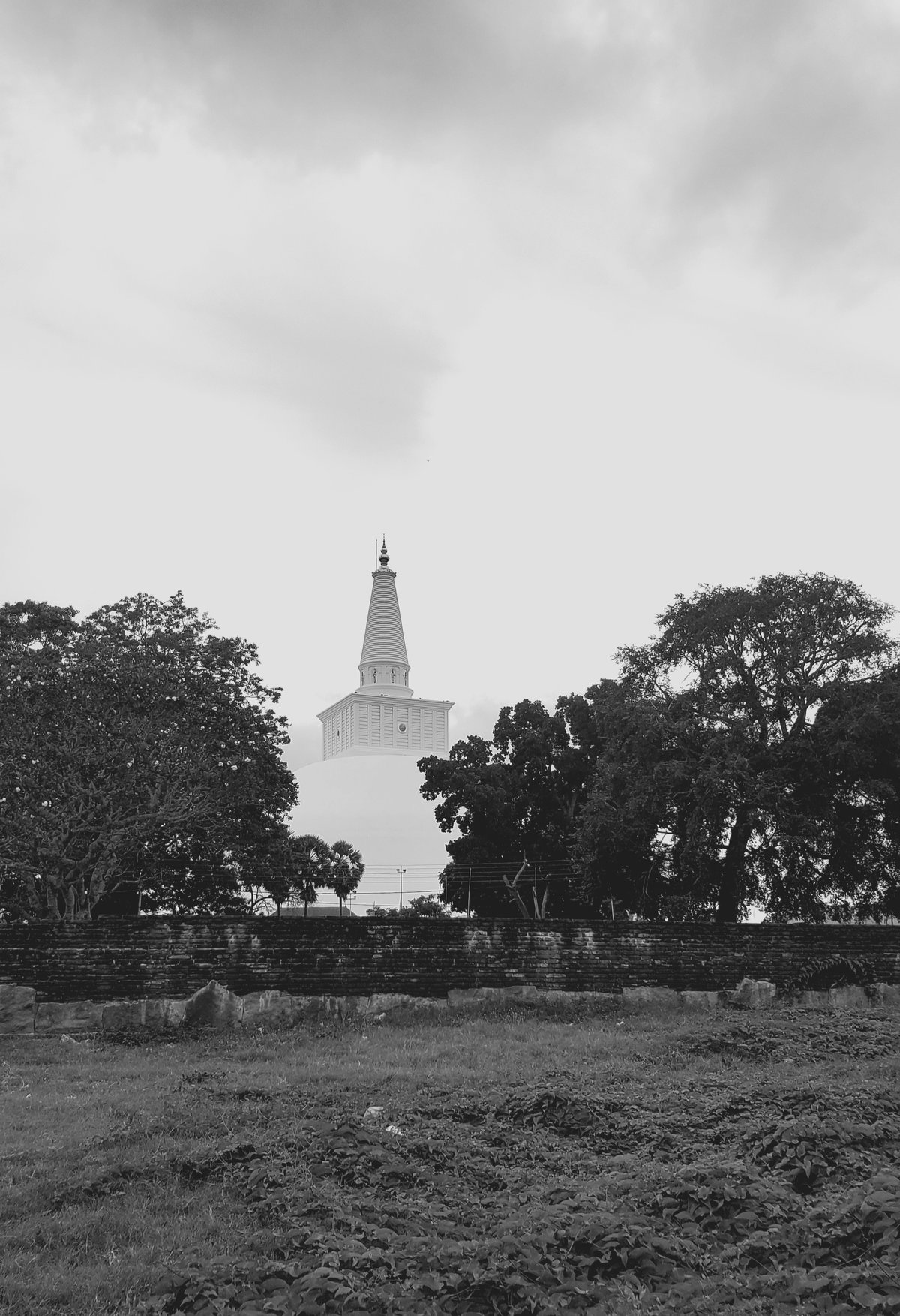 Anuradapura Ruwanweli Maha Saeya, Anuradhapura, Sri Lanka, 2020