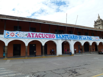Plaza mayor de Huamanga, Ayacucho — photos through time