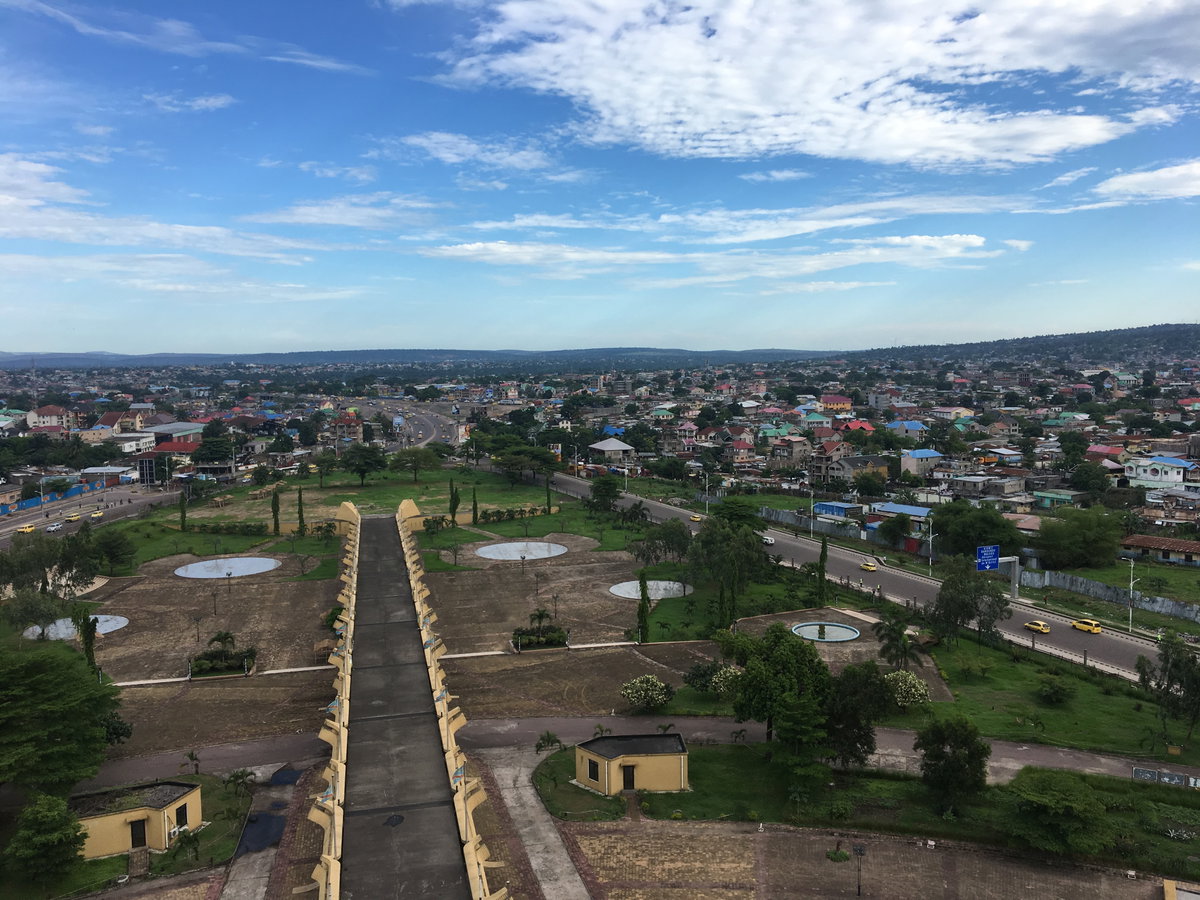 Vue panoramique de la tour de l'Échangeur, Kinshasa, DR Congo, 2018