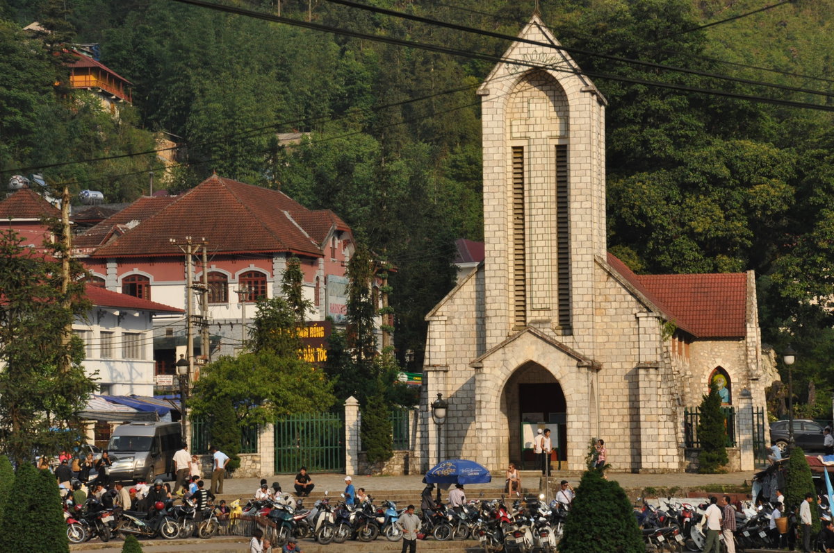 Nha tho Da , Sapa vietnam, Sa Pa, Vietnam, 2012