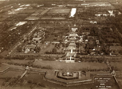 Hué, 1932 – La Ville Impériale – Vue aérienne, Hue, 1932
