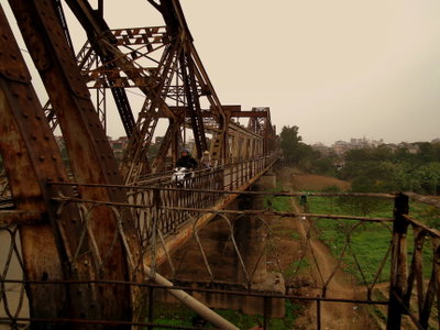 LONG BIEN BRIDGE HANOI VIETNAM, Hanoi — photos through time
