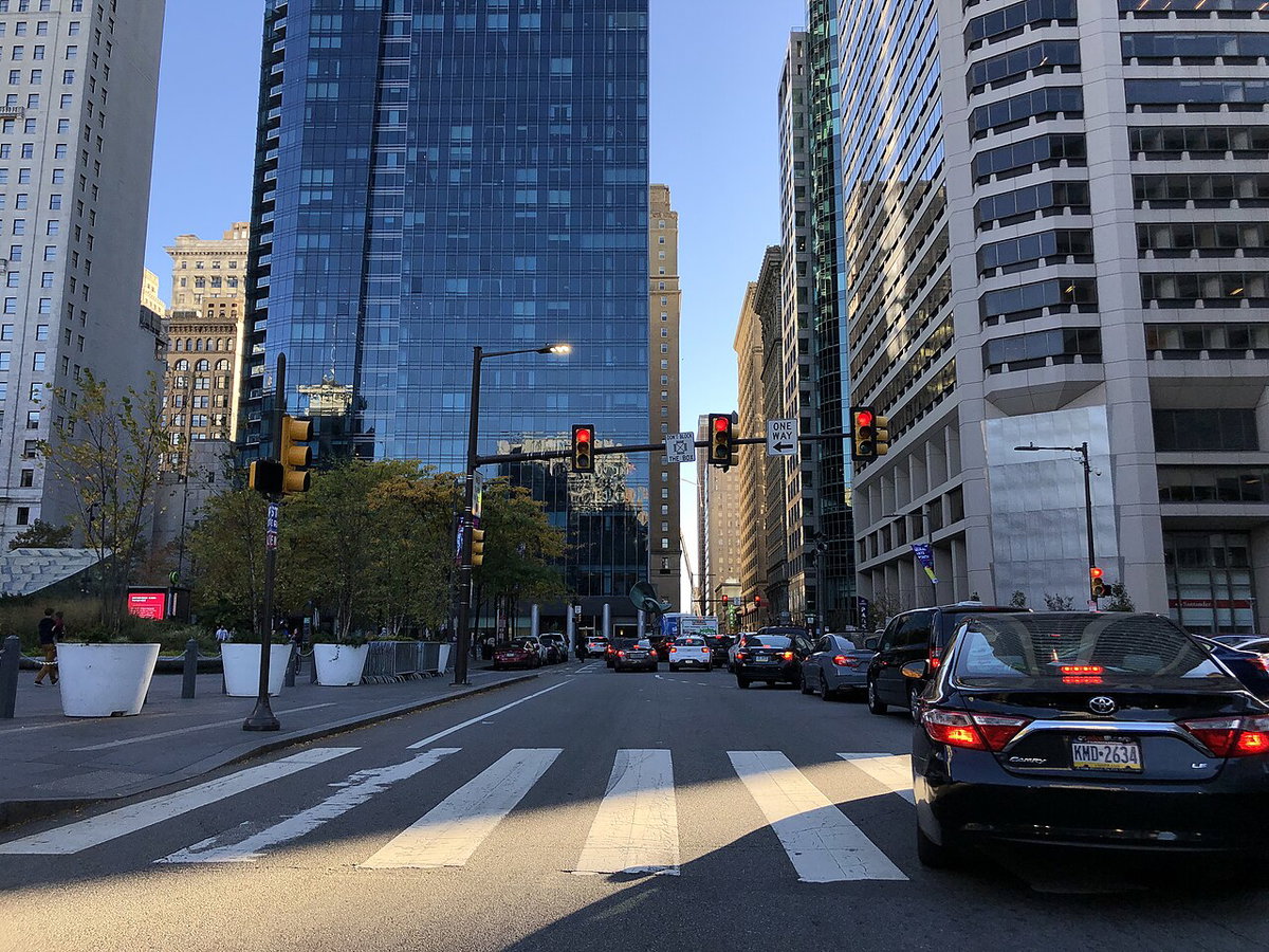 16 05 43 View south along Pennsylvania State Route 611 (Penn Square) in Philadelphia, Pennsylvania, Philadelphia, United States, 2022