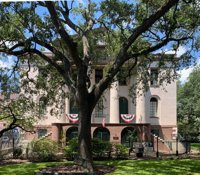 100 Meeting - south facade, Charleston, 2019