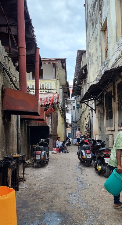 Mkunazini, Mjini, Zanzibar, Zanzibar City (Stone Town) — photos through time