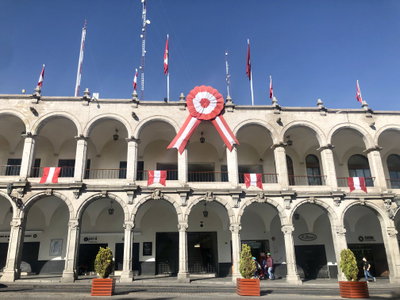 Plaza decorada ( Arequipa), Arequipa, 2022