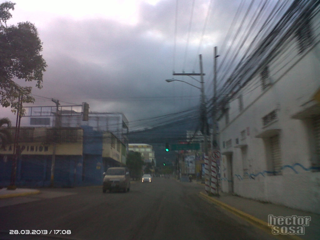 La 1era Calle, San Pedro Sula, Honduras, 2013