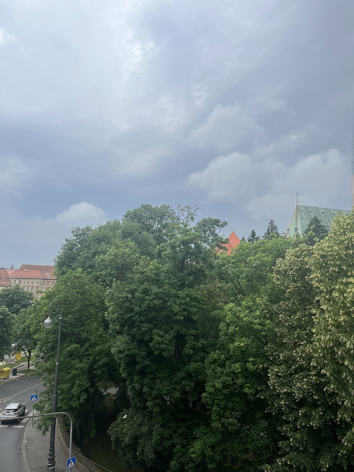 Thunderstorm approaches Zagreb in the afternoon, Zagreb, Croatia, 2024